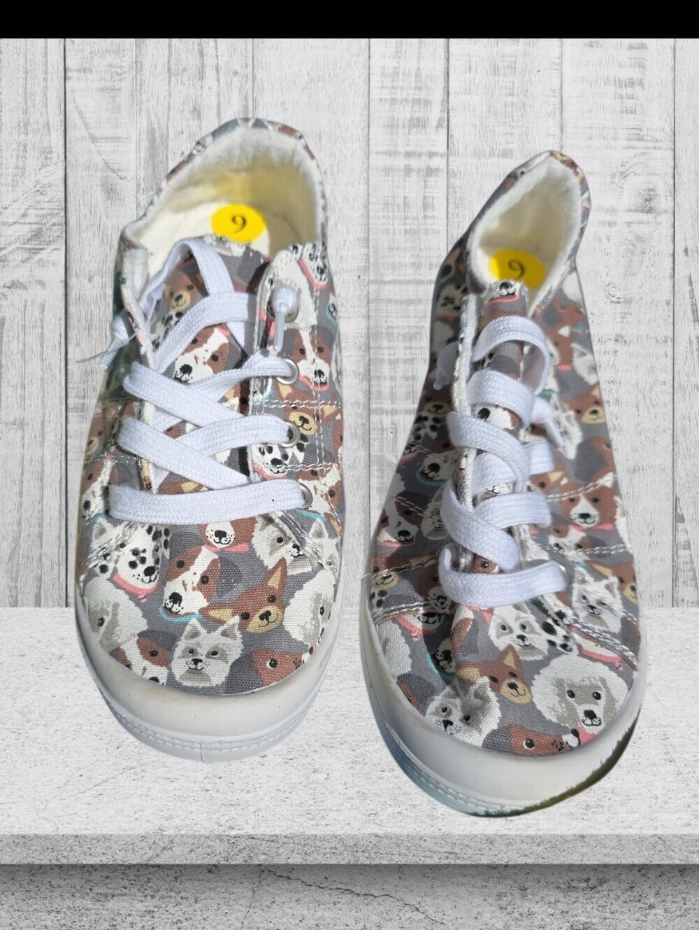 ISAAC MIZRAHI NEW YORK - Women's Reesa Multi Dogs Slip On Sneaker Sz 9 NWOT